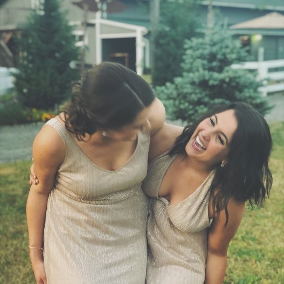 Meet your Posher, Christina - Picture 4 of 4